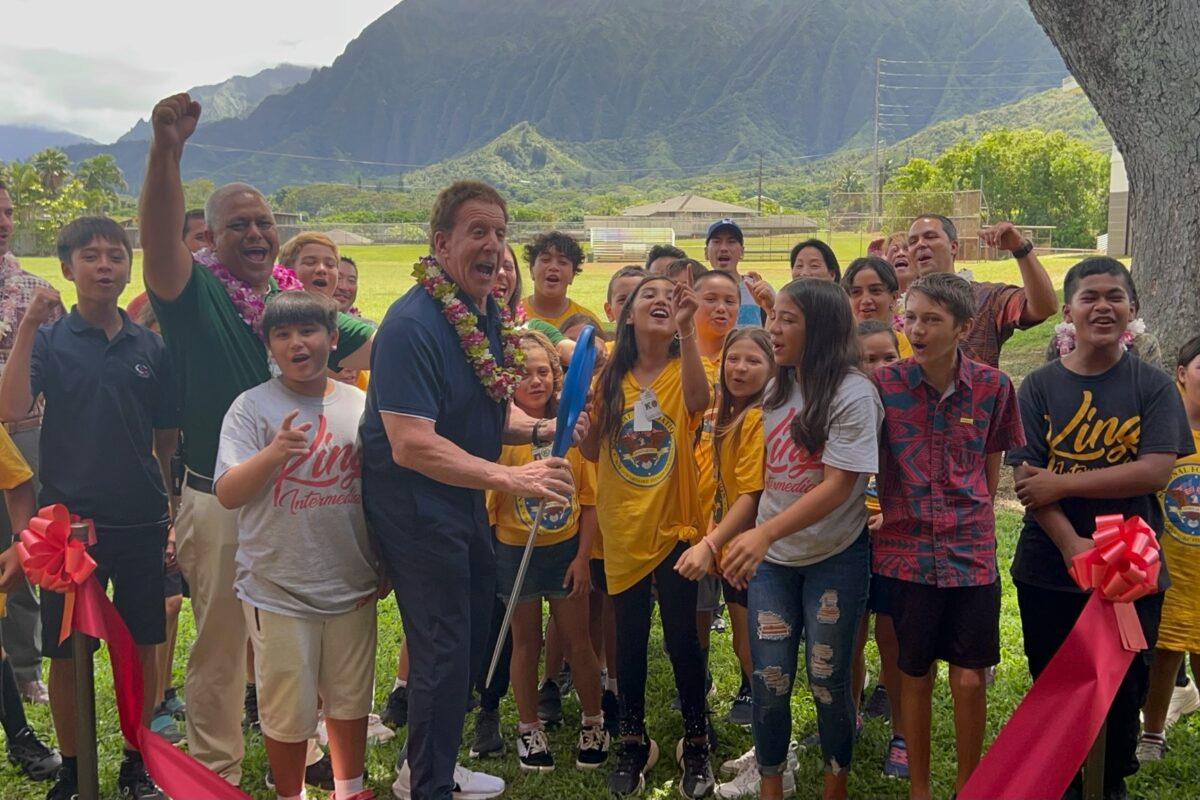 Kahaluʻu Elementary ribbon cutting for new fitness center